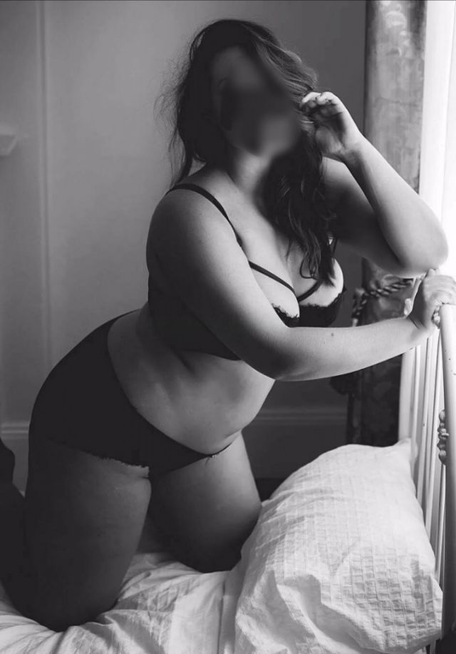 Индивидуалка Вика Промышленный