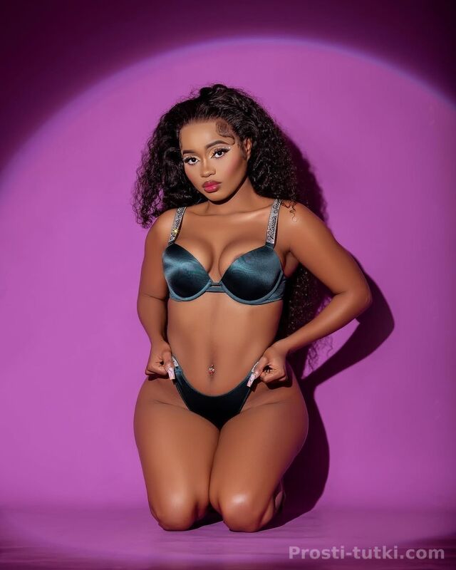 Индивидуалка Nora Советский Фотография 